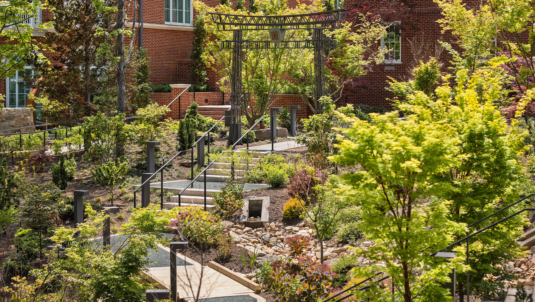 The Forum & Darden Arboretum + Botanical Gardens | Credit @ Melody Robbins